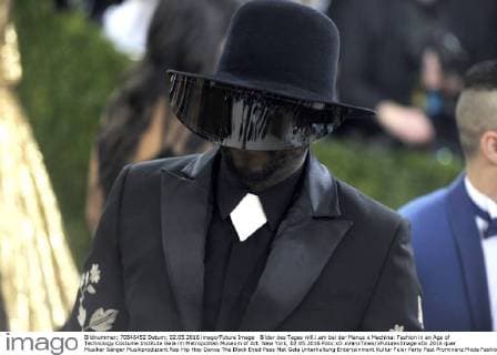 Bilder des Tages will.i.am bei der Manus x Machina: Fashion in an Age of Technology Costume Institute Gala im Metropolitan Museum of Art. New York, 02.05.2016 Foto:xD.xVanxTinex xFuturexImage