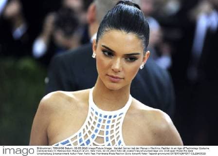 Kendall Jenner bei der Manus x Machina: Fashion in an Age of Technology Costume Institute Gala im Metropolitan Museum of Art. New York, 02.05.2016 Foto:xD.xVanxTinex xFuturexImage