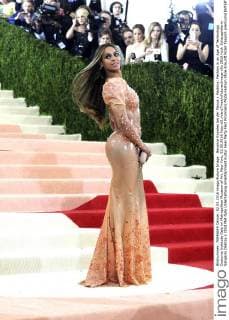 Beyonce Knowles bei der Manus x Machina: Fashion in an Age of Technology Costume Institute Gala im Metropolitan Museum of Art. New York, 02.05.2016 Foto:xD.xVanxTinex xFuturexImage