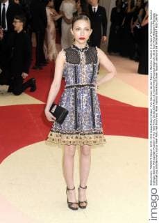 Tavi Gevinson bei der Manus x Machina: Fashion in an Age of Technology Costume Institute Gala im Metropolitan Museum of Art. New York, 02.05.2016 Foto:xD.xVanxTinex xFuturexImage