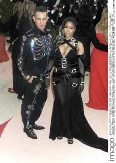 Jeremy Scott und Nicki Minaj bei der Manus x Machina: Fashion in an Age of Technology Costume Institute Gala im Metropolitan Museum of Art. New York, 02.05.2016 Foto:xD.xVanxTinex xFuturexImage