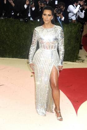 Kim Kardashian bei der Manus x Machina: Fashion in an Age of Technology Costume Institute Gala im Metropolitan Museum of Art. New York, 02.05.2016 Foto:xD.xVanxTinex xFuturexImage