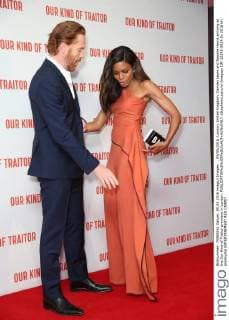 . 05 05 2016. London, United Kingdom. Damian Lewis and Naomie Harris arriving at the Our Kind of Traitor premiere in London.  xStephenxLockx xi-Imagesx IIM-12595-0024