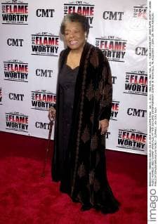 IMAGO ICONS: Maya Angelou Jan. 1, 2011 - New York, New York, U.S. - K36813JKRON.CMT 2004 FLAME WORTHY VIDEO MUSIC AWARDS (RED CARPET ARRIVALS) AT THE GAYLORD ENTERTAINMENT CENTER IN NASHVILLE, TN.4 21 2004. 2004..DR. MAYA ANGELOU - ZUMAjk2_