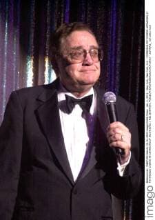 Jan. 1, 2011 - New York, New York, U.S. - COMEDIAN PAT COOPER APPEARING AT FOXWOODS CASINO IN CONNECTICUT 06 14 2003. K31189JKRON. - ZUMAjk2_