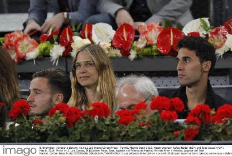 Tennis. Madrid Open 2016. Match between Rafael Nadal (ESP) and Joao Sousa (POR), May 6, 2016. Photo by J. Luis Cuesta 261 Cordon Press. Saul, jugador del Atletico de Madrid, Martina Klein y Arbeloa, jugador del Real Madrid. Cordon Press  J.xLuisxCuesta