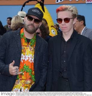 Soundtrack artist Fred Durst and his son Dallas attend the premiere of the animated comedy The Angry Birds Movie at the Regency Village Theatre in the Westwood section of Los Angeles on May 7, 2016. Storyline: When an island populated by happy, flightless birds is visited by mysterious green piggies, it s up to three unlikely outcasts - Red, Chuck and Bomb - to figure out what the pigs are up to.  LAP2016050728 JIMxRUYMEN