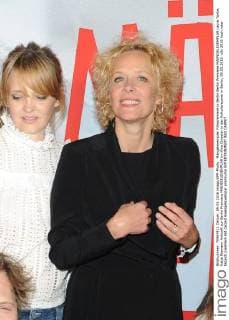 Mängelexemplar Filmpremiere in Berlin Berlin Premiere MAENGELEXEMPLAR Laura Tonke, Katja Riemann Ankunft zur Berlin Premiere MAENGELEXEMPLAR im Kino Cinestar in der Kulturbrauerei in Berlin, 09.05.2016