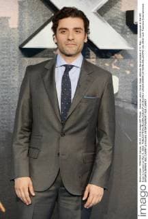 American actor Oscar Isaac attends the premiere of X- Men : Apocalypse at the BFI Imax in London on May 9, 2016.  LON20160509118 RUNExHELLESTAD