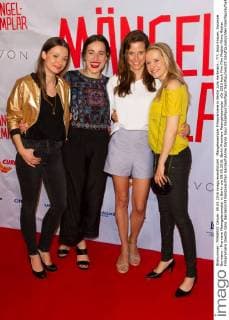 Mängelexemplar Filmpremiere in Berlin Julia Hartmann , ???, Anja Knauer, Susanne Bormann - Premiere Maengelexemplar in Berlin am 09.05.2016. Berlin Premiere Maengelexemplar