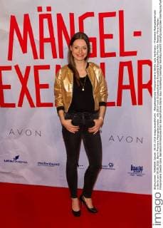 Mängelexemplar Filmpremiere in Berlin Julia Hartmann - Premiere Maengelexemplar in Berlin am 09.05.2016. Berlin Premiere Maengelexemplar