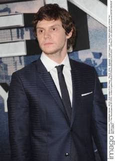 May 9, 2016 - England, United Kingdom - Evan Peters attends a Global Fan Screening of X-Men Apocalypse at BFI IMAX. United Kingdom - ZUMAs147