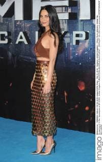 May 9, 2016 - England, United Kingdom - Olivia Munn attends a Global Fan Screening of X-Men Apocalypse at BFI IMAX. United Kingdom - ZUMAs147