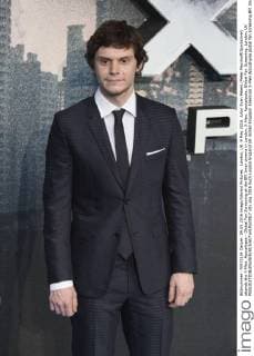London, UK. 9 May 2016. Actor Evan Peters (Peter Maximoff Quicksilver) attends the X-Men: Apocalypse - Global Fan Screening at the BFI Imax cinema in London. X-Men: Apocalypse, Global Fan Screening, London, UK 