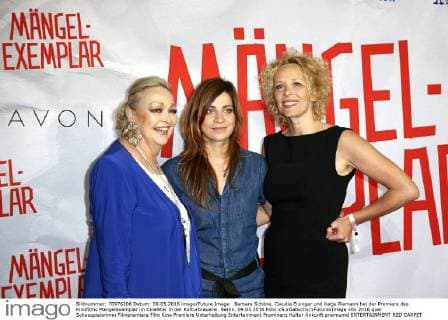 Barbara Schöne, Claudia Eisinger und Katja Riemann bei der Premiere des Kinofilms Mängelexemplar im CineStar in der Kulturbrauerei. Berlin, 09.05.2016 Foto:xS.xGabschx xFuturexImage