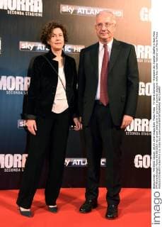 TV Serie Gomorra - Premiere der Zweiten Staffel in Rom Foto IPP GioiaxBotteghi Roma 09 05 2016 red carpet della serie tv gomorra seconda stagione nella foto walter Veltroni con Flavia Prisco  0