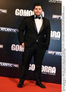 TV Serie Gomorra - Premiere der Zweiten Staffel in Rom Foto IPP GioiaxBotteghi Roma 09 05 2016 red carpet della serie tv gomorra seconda stagione nella foto Salvatore Esposito  0