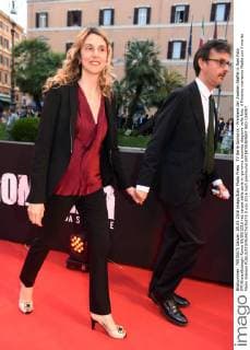 TV Serie Gomorra - Premiere der Zweiten Staffel in Rom Foto IPP GioiaxBotteghi Roma 09 05 2016 red carpet della serie tv gomorra seconda stagione nella foto: il Ministro marianna Madia con il marito Mario Gianani  0