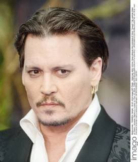 American actor Johnny Depp attends the premiere of Alice Through The Looking Glass at Odeon, Leicester Square in London on May 10, 2016.  LON20160510110 RUNExHELLESTAD