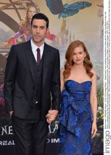 English actor and comedian Sacha Baron Cohen and his wife, Australian actress Isla Fisher, attending the Alice Through the Looking Glass European premiere, held at London s Odeon Leicester Square. MAY 10th 2016  JWNx161358