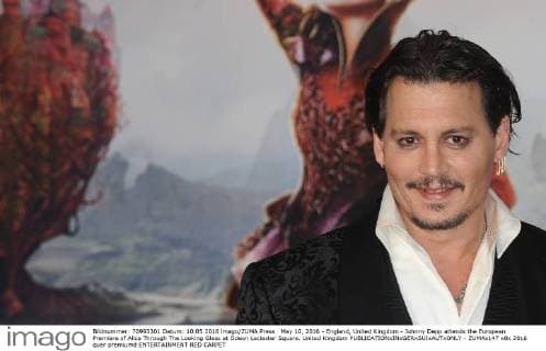 May 10, 2016 - England, United Kingdom - Johnny Depp attends the European Premiere of Alice Through The Looking Glass at Odeon Leciester Square. United Kingdom - ZUMAs147