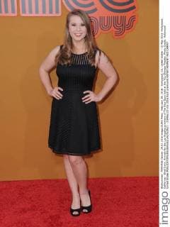 February 29, 2016 - Hollywood, CA, United States - 10 May 2016 -Hollywood, California - Bindi Irwin. Arrivals for the Los Angeles premiere of The Nice Guys held at the TCL Chinese Theater. Photo Credit: Hollywood United States - ZUMAa123