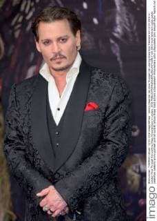Johnny Depp bei der Alice Through the Looking Glass Kino Premiere am 10.05.2016 in London Alice Through the Looking Glass Kinopremiere in London, 2016 