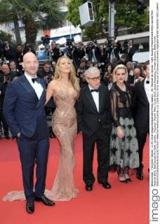 69. Festival de Cannes - Cafe Society Filmpremiere 69th Cannes Film Festival 2016, Red Carpet film Cafe society . Pictured: Woody Allen, Corey Stoll, Jesse Eisenberg, Kristen Stewart, Blake Lively  AlbertoxTerenghi Cannes