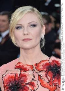 69. Festival de Cannes - Cafe Society Filmpremiere 69th Cannes Film Festival 2016, Red Carpet film Cafe Society . Pictured: Kirsten Dunst  SimonexComi Cannes