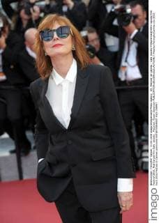 69. Festival de Cannes - Cafe Society Filmpremiere 69th Cannes Film Festival 2016, Red Carpet film Cafe society . Pictured: Susan Sarandon  AlbertoxTerenghi Cannes