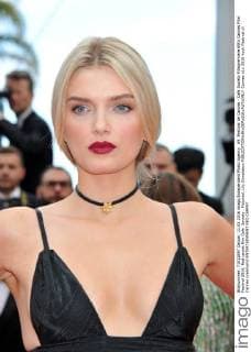 69. Festival de Cannes - Cafe Society Filmpremiere 69th Cannes Film Festival 2016, Red carpet film Cafe Society . Pictured: Lily Donaldson  Cannes
