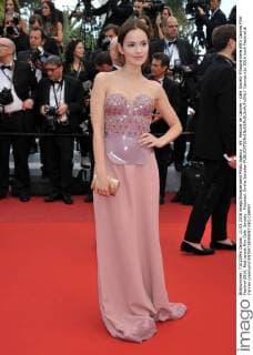 69. Festival de Cannes - Cafe Society Filmpremiere 69th Cannes Film Festival 2016, Red carpet film Cafe Society . Pictured: Emilia Schober  Cannes