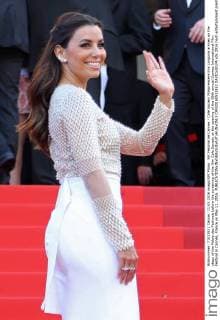 69. Festival de Cannes - Cafe Society Filmpremiere Eva Longoria arrives on the steps of the Palais des Festivals before the screening of the film Cafe Society at the opening of the 69th annual Cannes International Film Festival in Cannes, France on May 11, 2016.  CAN20160511852 DAVIDxSILPA