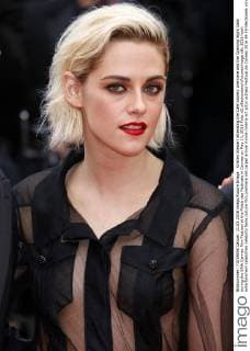 Kristen Stewart attending the Cafe Society premiere and the Opening Night Gala during the 69th Cannes Film Festival at the Palais des Festivals in Cannes on May 11, 2016 Foto:xD.xBedrosianx xFuturexImage