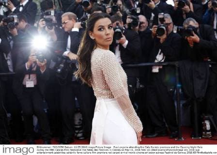 Eva Longoria attending the Cafe Society premiere and the Opening Night Gala during the 69th Cannes Film Festival at the Palais des Festivals in Cannes on May 11, 2016 Foto:xD.xBedrosianx xFuturexImage