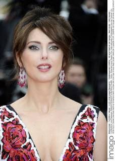 Frederique Bel CINEMA : 69 eme Festival de Cannes - Red Carpet - Cafe Society - 11 05 2016 LoicThebaudx 