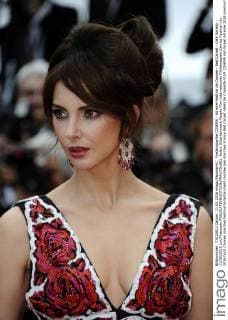 Frederique Bel CINEMA : 69 eme Festival de Cannes - Red Carpet - Cafe Society - 11 05 2016 LoicThebaudx 
