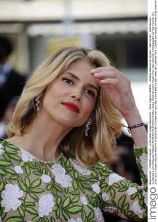 Alice Taglioni CINEMA : 69 eme Festival de Cannes - Red Carpet - Cafe Society - 11 05 2016 LoicThebaudx 