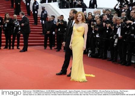 Jessica Chastain, Vincent Lindon CINEMA : 69 eme Festival de Cannes - Red Carpet - Cafe Society - 11 05 2016 LoicThebaudx 