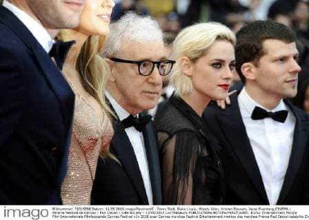 Corey Stoll, Blake Lively, Woody Allen, Kristen Stewart, Jesse Eisenberg CINEMA : 69 eme Festival de Cannes - Red Carpet - Cafe Society - 11 05 2016 LoicThebaudx 