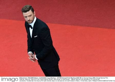 207498 Clément Prioli Starface 2016-05-11 Cannes France 69th Annual Cannes Film Festival. Opening. View from the CineFondation terrass. Red Carpet of Cafe Society . 69ème Festival International du film de Cannes. Ouverture. Montée des marches du film Cafe Society depuis la terrasse de la CineFondation (Palais). Timberlake, Justin  Copyright: xClémentxPriolix STAR_207498_074
