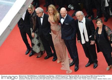 207498 Clément Prioli Starface 2016-05-11 Cannes France 69th Annual Cannes Film Festival. Opening. View from the CineFondation terrass. Red Carpet of Cafe Society . 69ème Festival International du film de Cannes. Ouverture. Montée des marches du film Cafe Society depuis la terrasse de la CineFondation (Palais). Allen, Woody; Stewart, Kristen; Storaro Vittorio; Lively, Blake; Stoll, Corey  Copyright: xClémentxPriolix STAR_207498_085