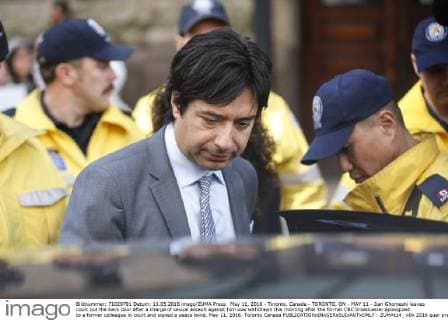 May 11, 2016 - Toronto, Canada - TORONTO, ON - MAY 11 - Jian Ghomeshi leaves court out the back door after a charge of sexual assault against him was withdrawn this morning after the former CBC broadcaster apologized to a former colleague in court and signed a peace bond. May 11, 2016. Toronto Canada  - ZUMAt14_