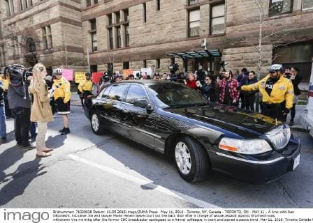 May 11, 2016 - Toronto, NY, Canada - TORONTO, ON - MAY 11 - A limo with Jian Ghomeshi, his sister Jila and lawyer Marie Henein leave court out the back door after a charge of sexual assault against Ghomeshi was withdrawn this morning after the former CBC broadcaster apologized to a former colleague in court and signed a peace bond. May 11, 2016. Toronto Canada  - ZUMAt14_