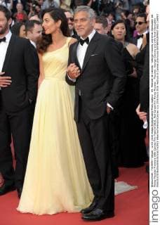 69. Festival de Cannes - George Clooney und Amal Alamuddin bei Money Monster Premiere 69th Cannes Film Festival 2016, Red Carpet film Money Monster . Pictured: George Clooney and wife Amal Alamuddin  AlbertoxTerenghi Cannes