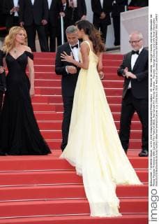69. Festival de Cannes - George Clooney und Amal Alamuddin bei Money Monster Premiere 69th Cannes Film Festival 2016, Red Carpet film Money Monster . Pictured: George Clooney and wife Amal Alamuddin  AlbertoxTerenghi Cannes