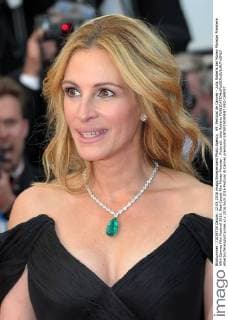69. Festival de Cannes - Julia Roberts bei Money Monster Premiere 69th Cannes Film Festival 2016, Red Carpet film Money Monster . Pictured: Julia Roberts  AlbertoxTerenghi Cannes