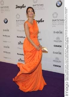 DUFTSTARS -Deutscher Parfumpreis 2016 Anja Kling Ankunft zur Verleihung der Duftstars- Deutscher Parfumpreis 2016 im Kraftwerk Mitte in Berlin, 12.05.2016