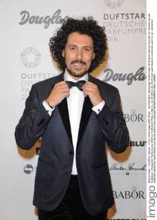 DUFTSTARS -Deutscher Parfumpreis 2016 Boris Entrup Ankunft zur Verleihung der Duftstars- Deutscher Parfumpreis 2016 im Kraftwerk Mitte in Berlin, 12.05.2016
