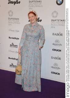 DUFTSTARS -Deutscher Parfumpreis 2016 Enie van de Maiklokjes Ankunft zur Verleihung der Duftstars- Deutscher Parfumpreis 2016 im Kraftwerk Mitte in Berlin, 12.05.2016